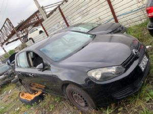 Volkswagen Golf MK5 R32 2003-2009