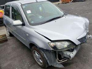 Mazda Demio DY 2002-2007
