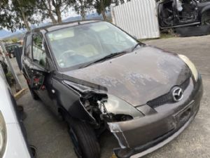 Mazda Demio DY 2002-2007