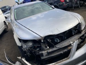 Lexus LS600H UVF45