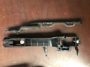 Toyota Vellfire ANH20 RR Door Handle Carrier