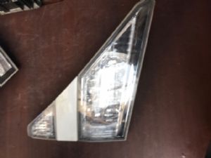 Toyota Vellfire ANH20 L Tailgate Light