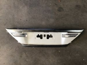 Toyota Vellfire ANH20 Tailgate Garnish 1 Piece