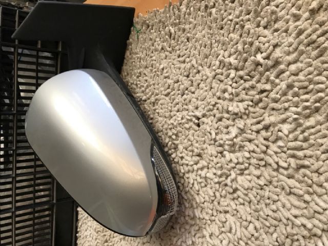 Toyota Aqua NHP10 2017-2020 RF Door Elec Mirror (7 Wire)