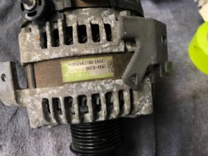 Toyota Vellfire ANH20 Alternator