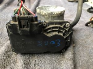 Toyota Vellfire ANH20 Throttle Body