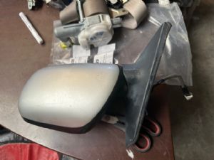 Toyota Altezza JCE10 LF Door Elec Mirror (7 Wire)