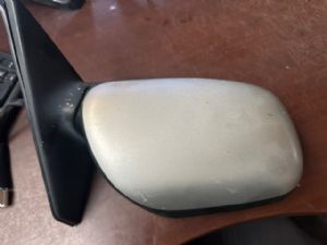 Toyota Altezza JCE10 RF Door Elec Mirror (7 Wire)