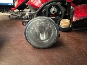 Mitsubishi Grandis NA4W RF Fog Light
