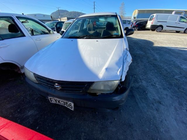 Nissan Ad Van Y11 2000-2001