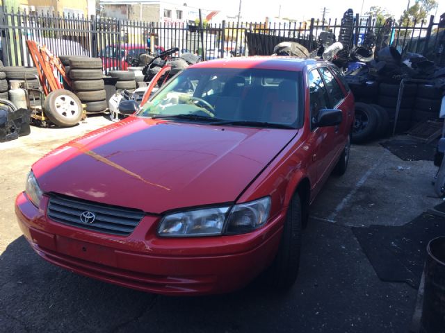 Toyota Camry SK20L 10/00 - 09/02