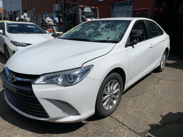 Toyota Camry ASV50