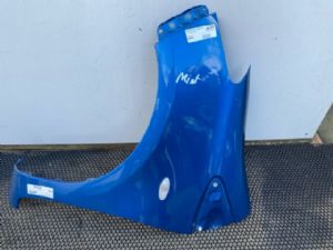 Toyota Yaris NCP130 LF Guard/Fender