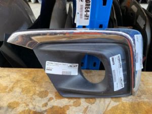 Holden Captiva Captiva 7 2016-on RF Fog Light Cover