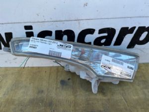 Nissan Altima L33 2013-11/2015 RF Bumper Repeater Light