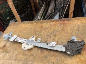 Honda ZR-V RZ4 2022-on LR Door Regulator Motor