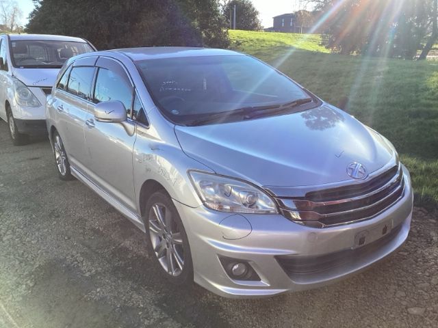 Toyota Mark X Zio GGA10 2007-2013