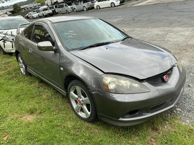 Honda Integra DC5 09/01-10/04