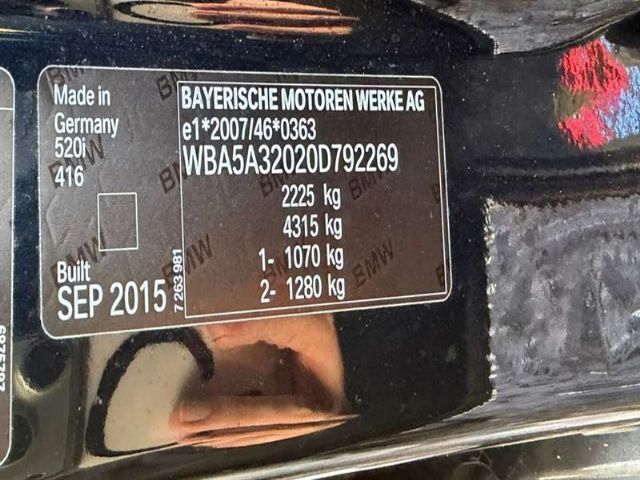 BMW 5 Series 520i