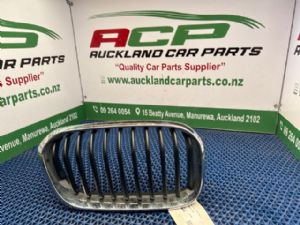 BMW 1 Series 118i F20 LCI RF Kidney Grille