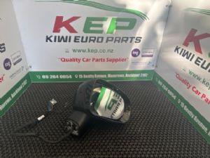 Volvo XC60 2021-2024 RF Door Elec Mirror (15 Wire)