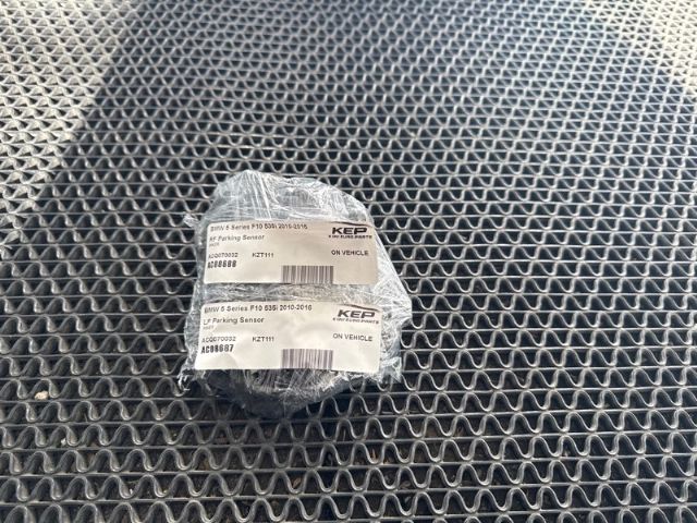 BMW 5 Series F10 535i 2010-2016 RF Parking Sensor