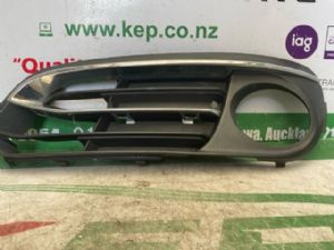 BMW 5 Series F11 528i 2007-2012 LF Fog Light Cover
