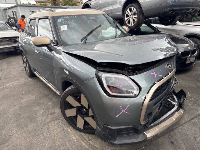 Mini Countryman SE ALL4 MI U25