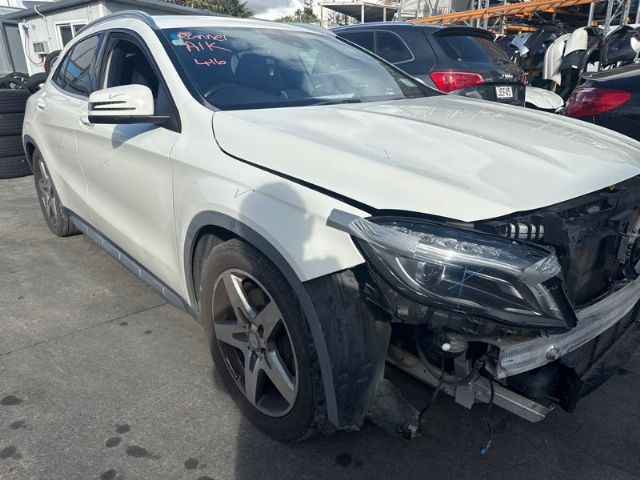 Mercedes-Benz GLA250 X156 2014-2016