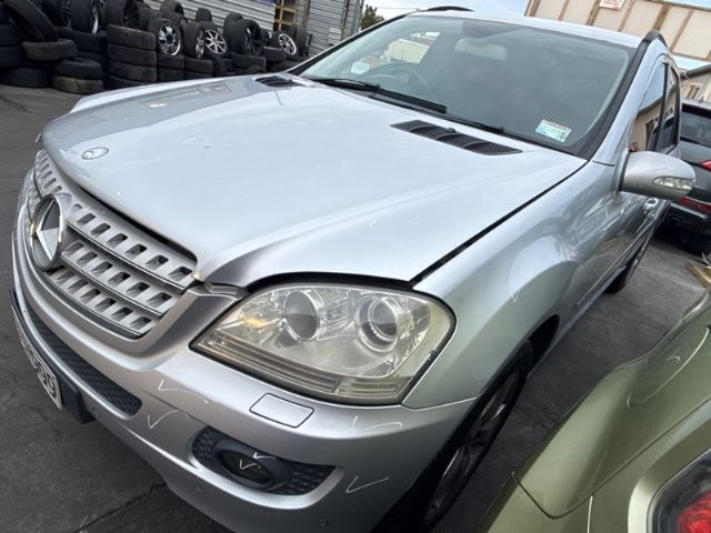 Mercedes-Benz ML W164 2006-2011