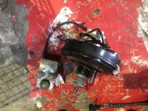 Peugeot 5008 2009 - 2016 Brake Master Cylinder