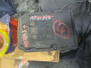 Volkswagen Golf MK6 2009-2011 ABS Pump