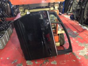 Peugeot 5008 2009 - 2016 LF Door Complete