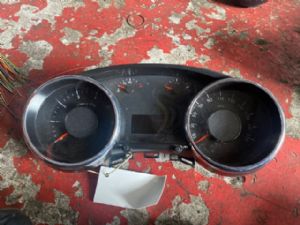 Peugeot 5008 2009 - 2016 Speedo