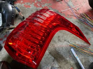 Peugeot 5008 2009 - 2016 R Tail Light