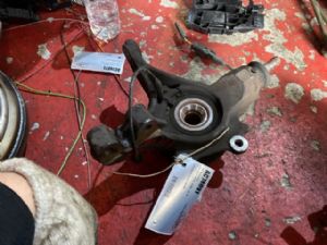 Peugeot 5008 2009 - 2016 RF Knuckle