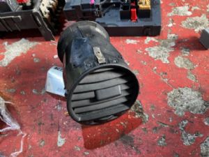 Volkswagen Caddy Type 2K 2003-2009 Dash Vent Surround LH