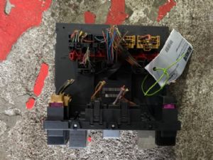 Volkswagen Caddy Type 2K 2003-2009 Body Control Module
