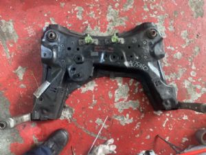 Renault Fluence 2015-2017 Front Crossmember