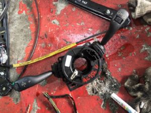 BMW 3 Series E46 323 Indicator Switch