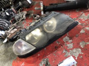 BMW 3 Series E46 323 R Headlight (Halogen)