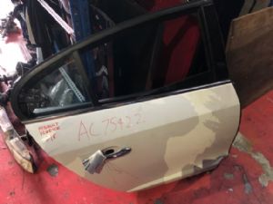 Renault Fluence 2015-2017 RR Door Regulator Motor