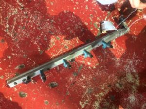 Volvo XC90 XC90 2007-2009 Fuel Injector