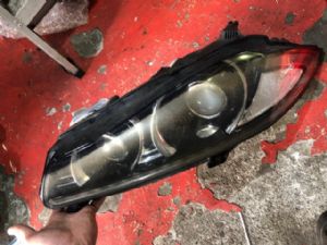 Jaguar XF Series X250 2011-2015 L Headlight (HID)
