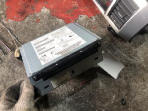 Jaguar XF Series X250 2011-2015 CD Player