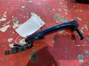 BMW 1 Series 116d F20 LCI LF Door Exterior Handle