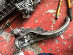 Jaguar XF Series X250 2011-2015 LF Knuckle