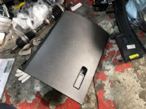 Mercedes-Benz GLB 200 X247 2020-on Glove Box