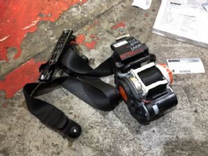 Mercedes-Benz GLB 200 X247 2020-on RF Seat Belt