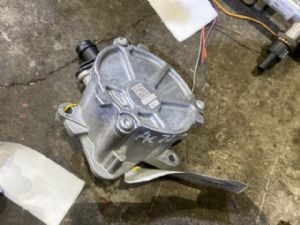Mercedes-Benz GLB 200 X247 2020-on Engine Vacuum Pump